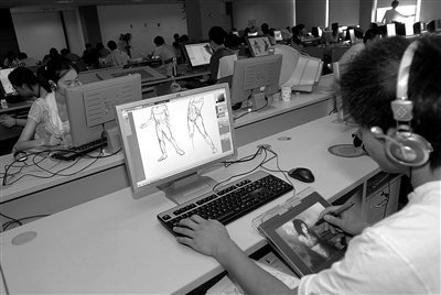 東湖高新引領產業變革 14項特惠政策落地，動漫開發迎來“激進”發展新機遇